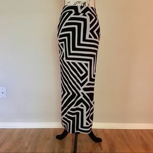 Maeve slim stretchy knit maxi skirt. Grey & black